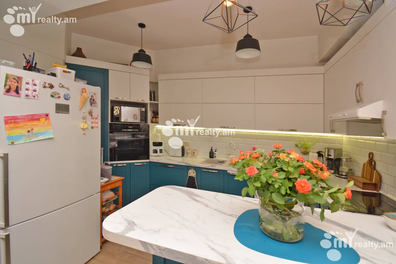 3 bedroom apartment for sale خیابان لئو, مرکز شهر ایروان, 156884