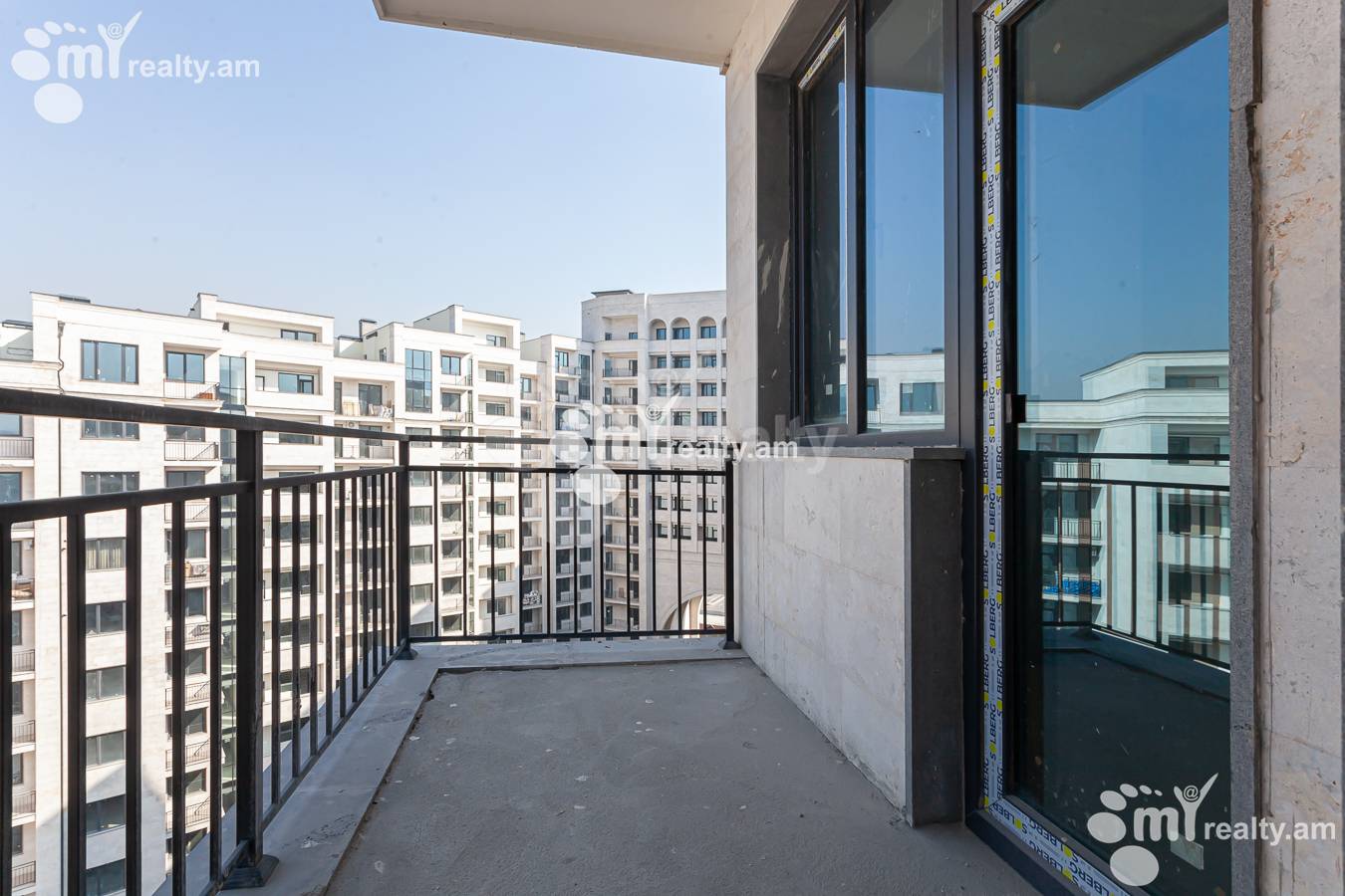 3 սենյականոց բնակարան  Գրիբոեդովի փող, Արաբկիր Երևան, 154781