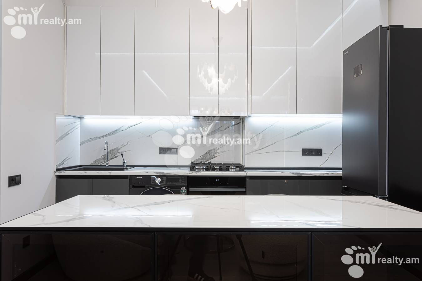 3 bedroom apartment for rent Acharyan St, Awan Yerevan, 156825