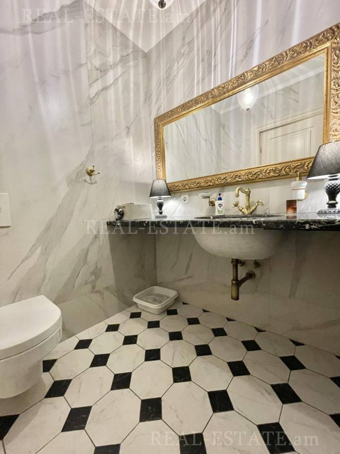 4 bedroom apartment for sale خیابان آرام, مرکز شهر ایروان, 112955