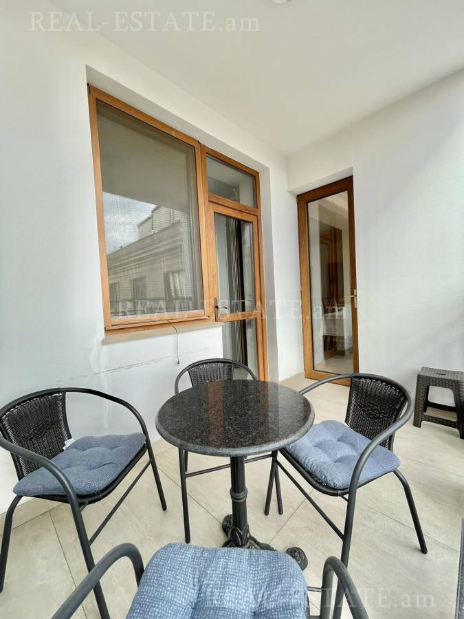 4 bedroom apartment for sale خیابان آرام, مرکز شهر ایروان, 112955