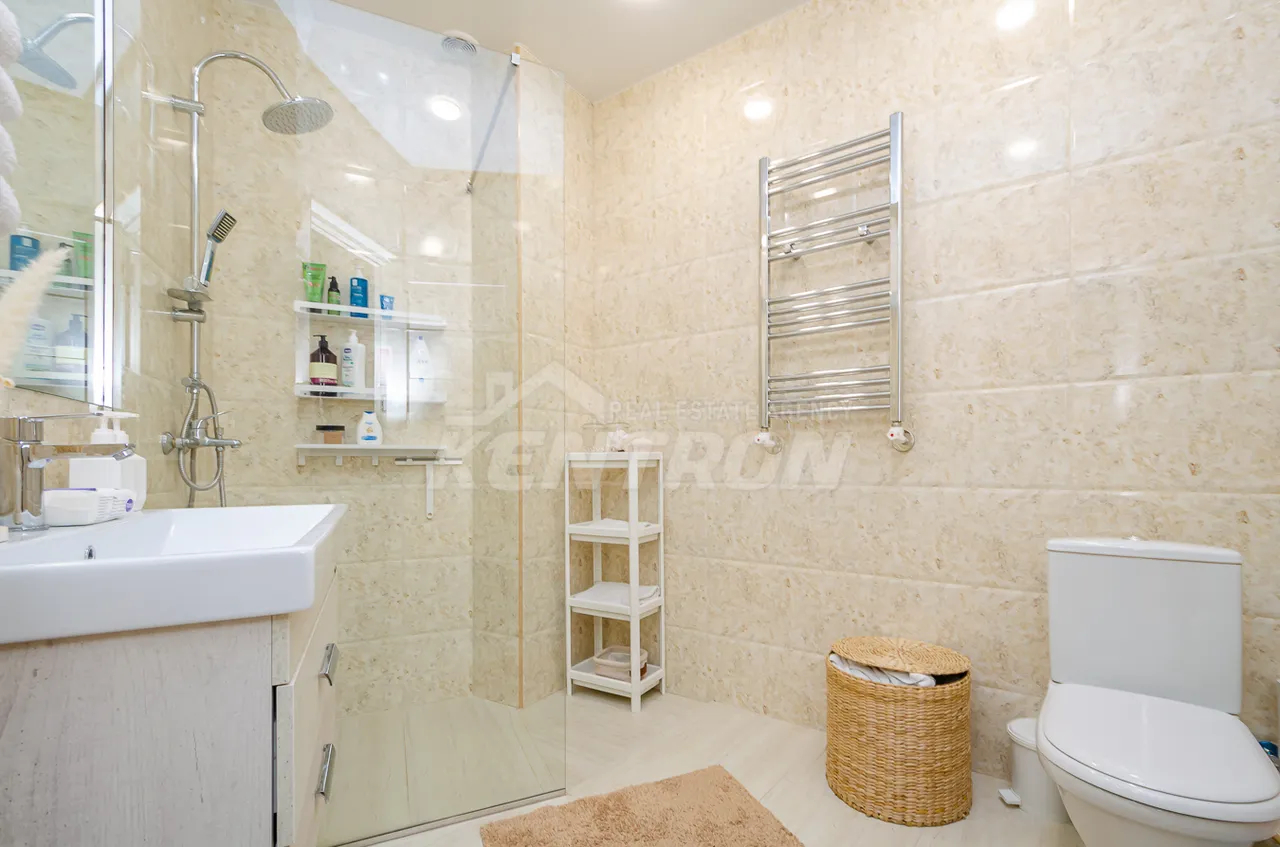 3 bedroom apartment for sale خیابان آدونس, عربگیر ایروان, 157862