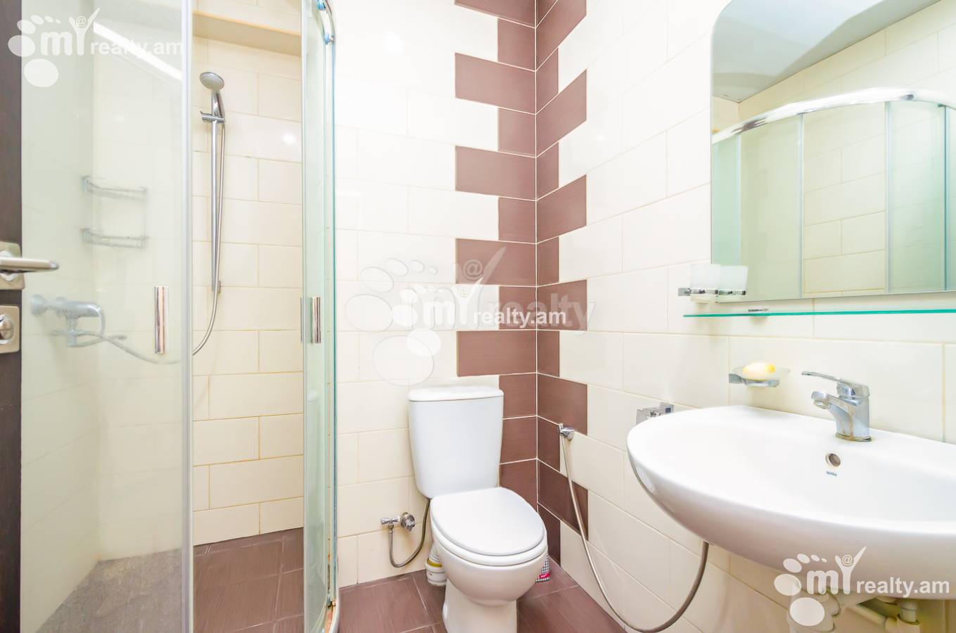 3 սենյականոց բնակարան  Կոմիտասի պող, Արաբկիր Երևան, 144048