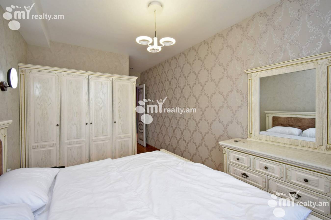 4 bedroom apartment for sale N. Zaryan St, Arabkir Yerevan, 159733