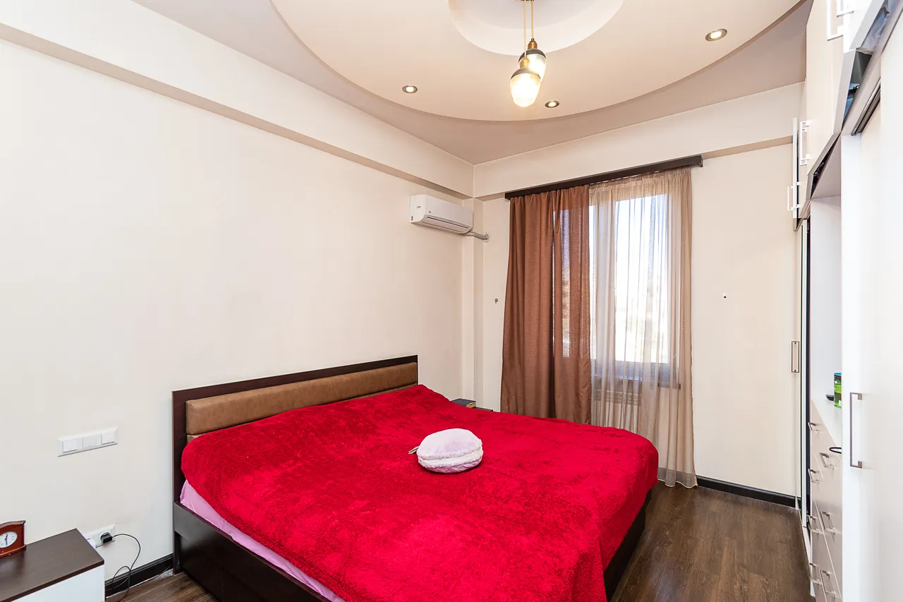 3 bedroom apartment for rent Orbeli Yeghbayrner   St, Arabkir Yerevan, 158304