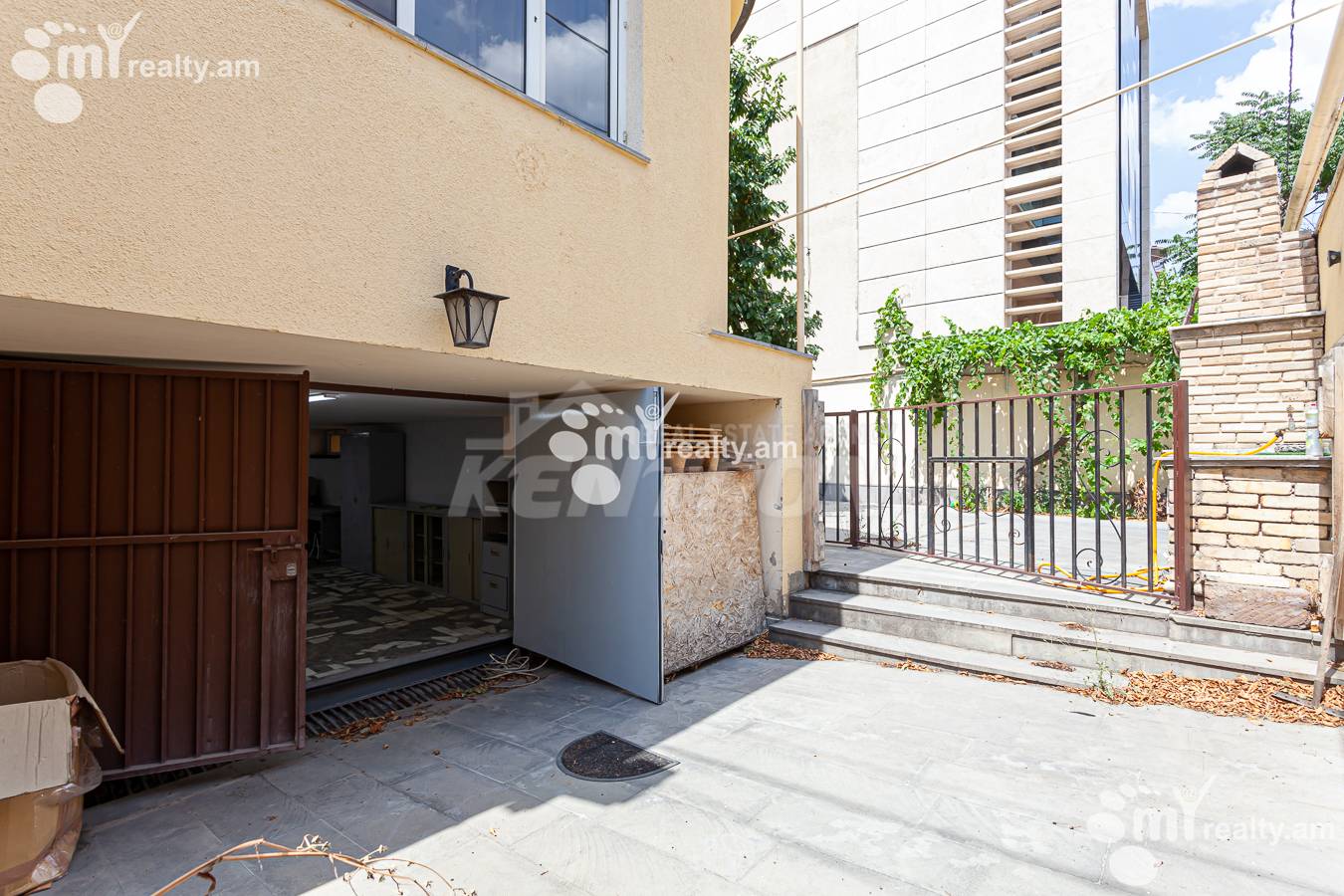 House for sale خیابان سِپوه, عربگیر ایروان, 155978