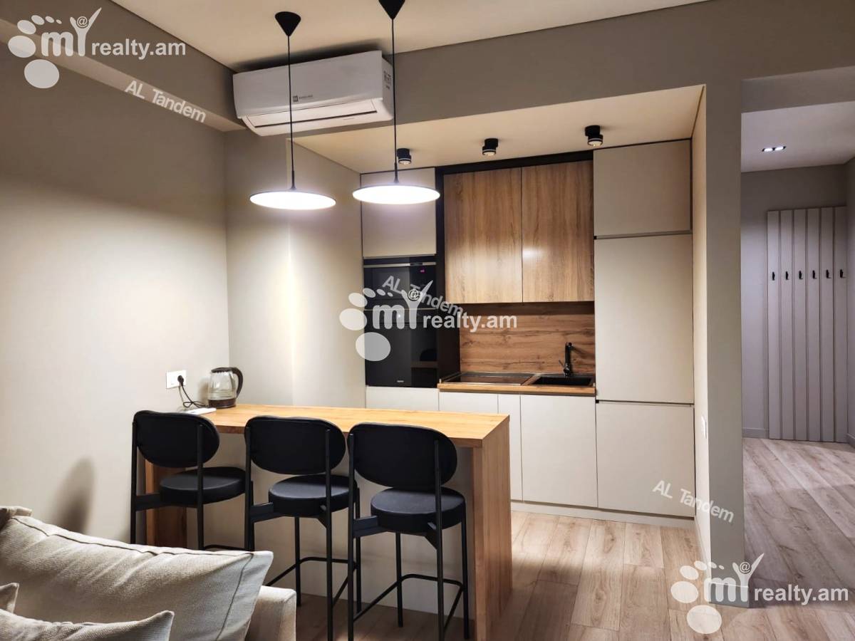 3 bedroom apartment for rent rue d'A.Manukyan, Center Yerevan, 154864