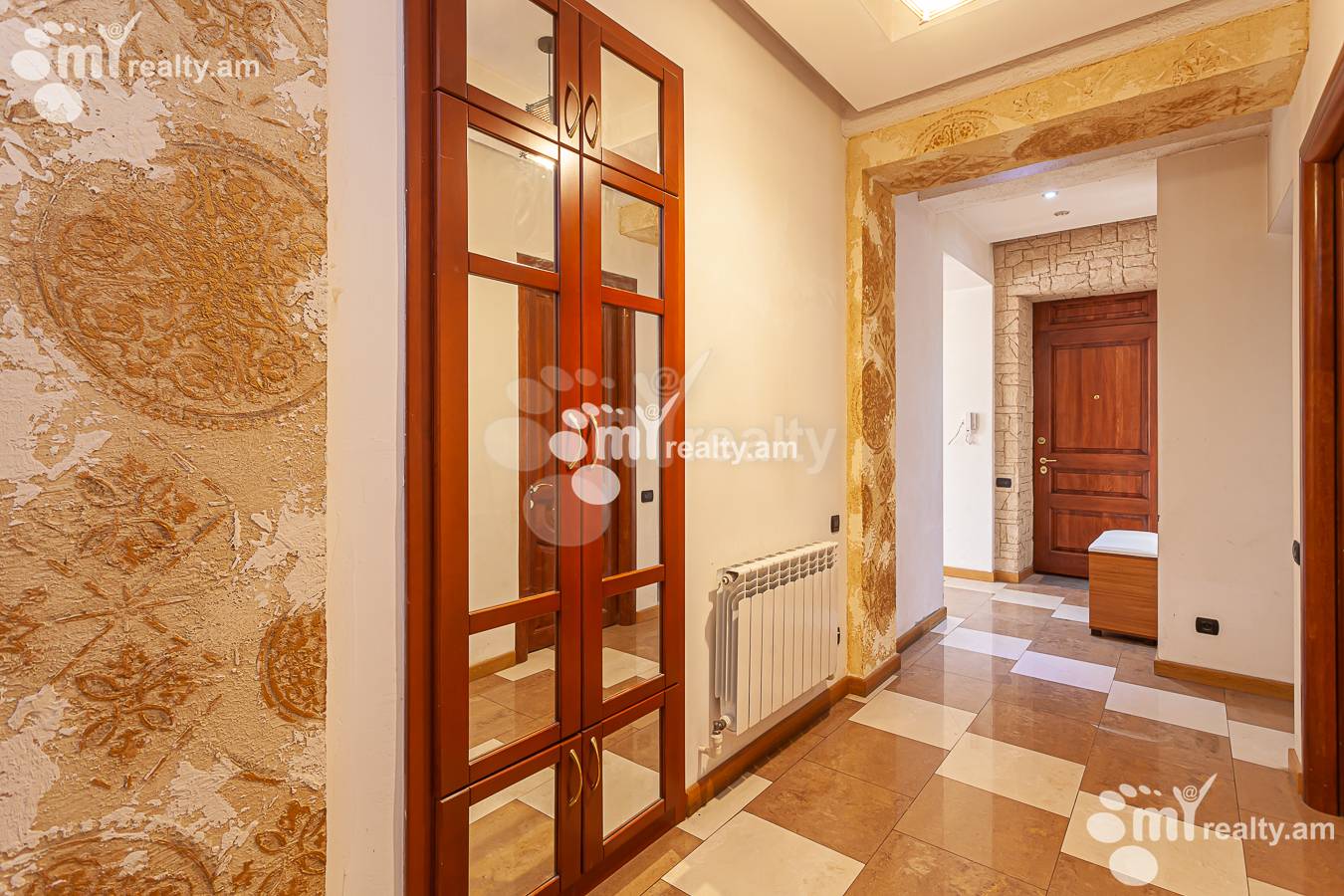 4 bedroom apartment for rent Paronyan St, Center Yerevan, 152347