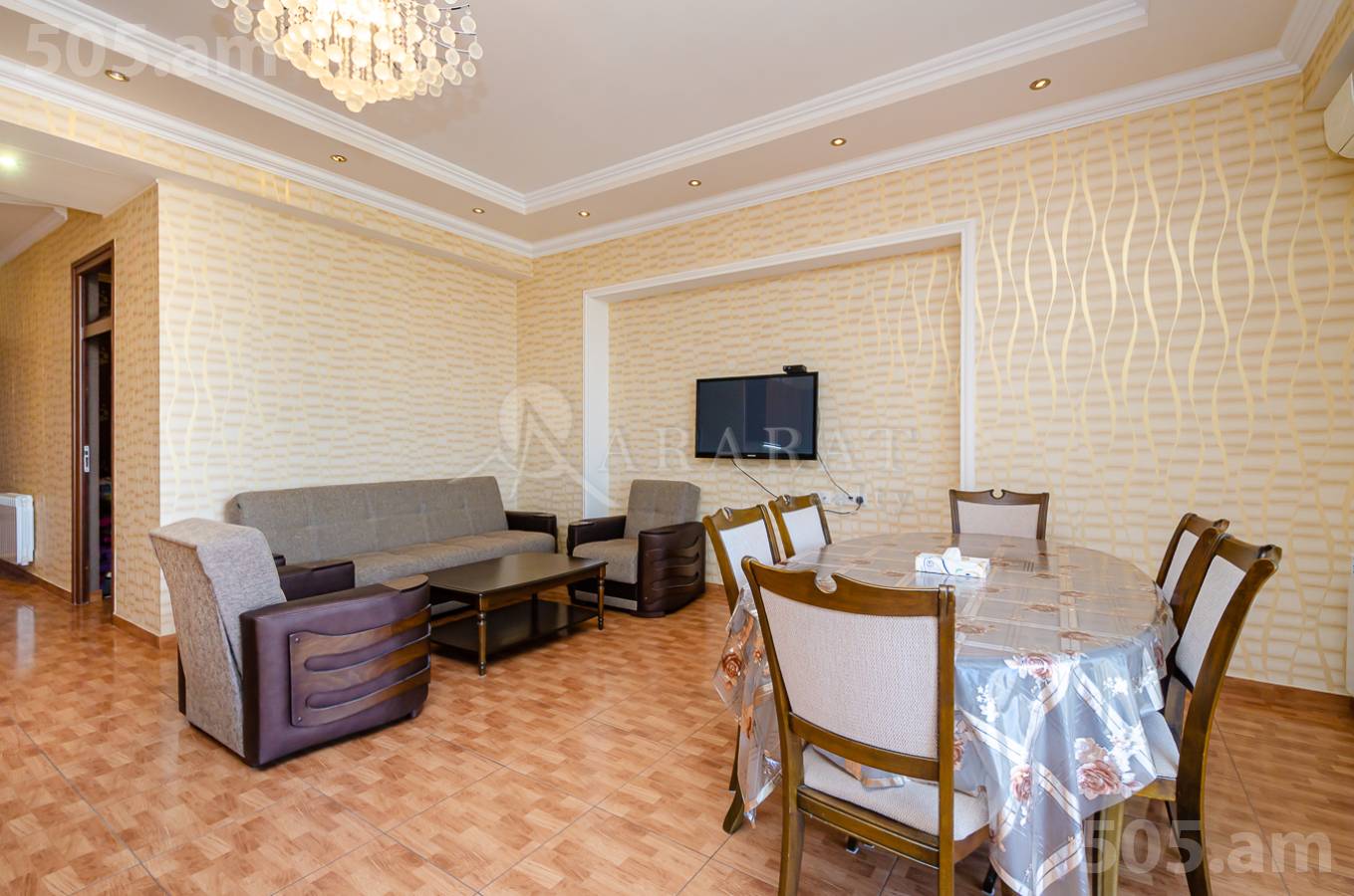 Купить 2 комнатную квартиру Арам ул, Центр Ереван, 152026