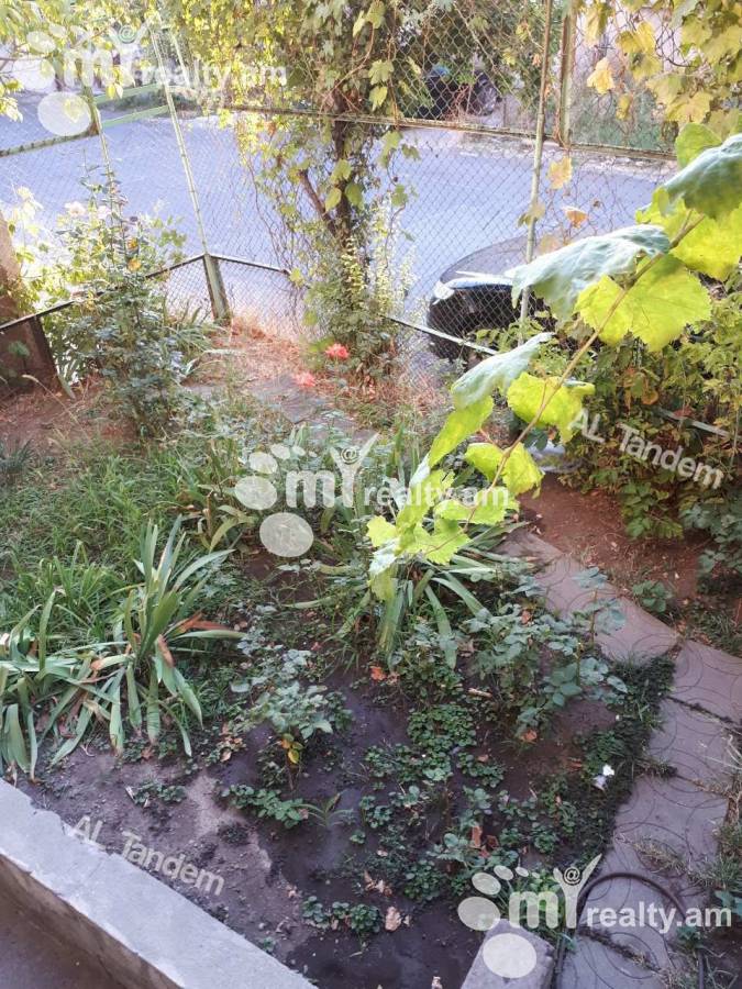 3 bedroom apartment for sale Sevak St, Quanaquère-Zeytoun Yerevan, 141127