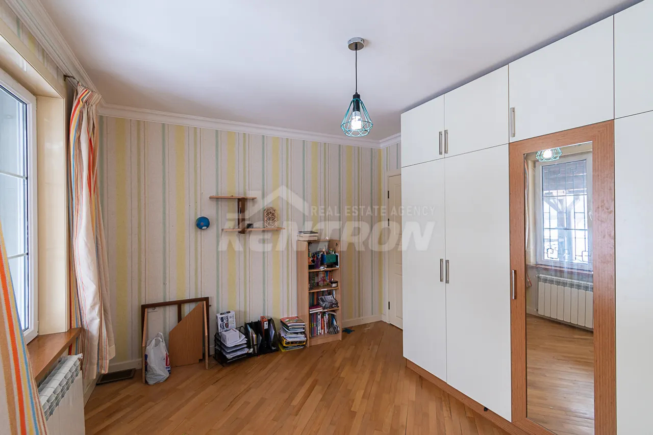 House for sale Vahakni District, Vahagnie Yerevan, 159111
