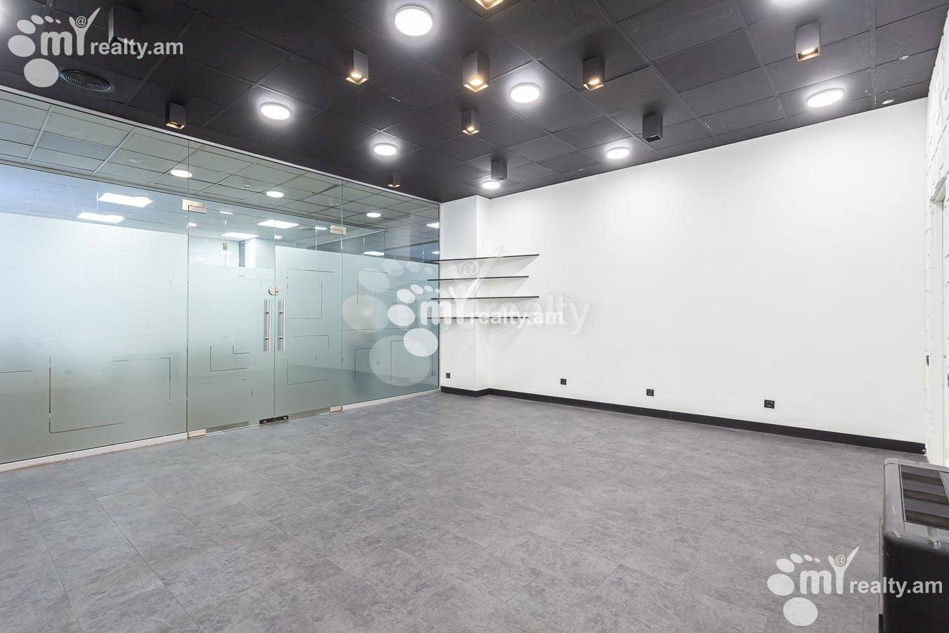 Commercial for sale خیابان آرام, مرکز شهر ایروان, 154927
