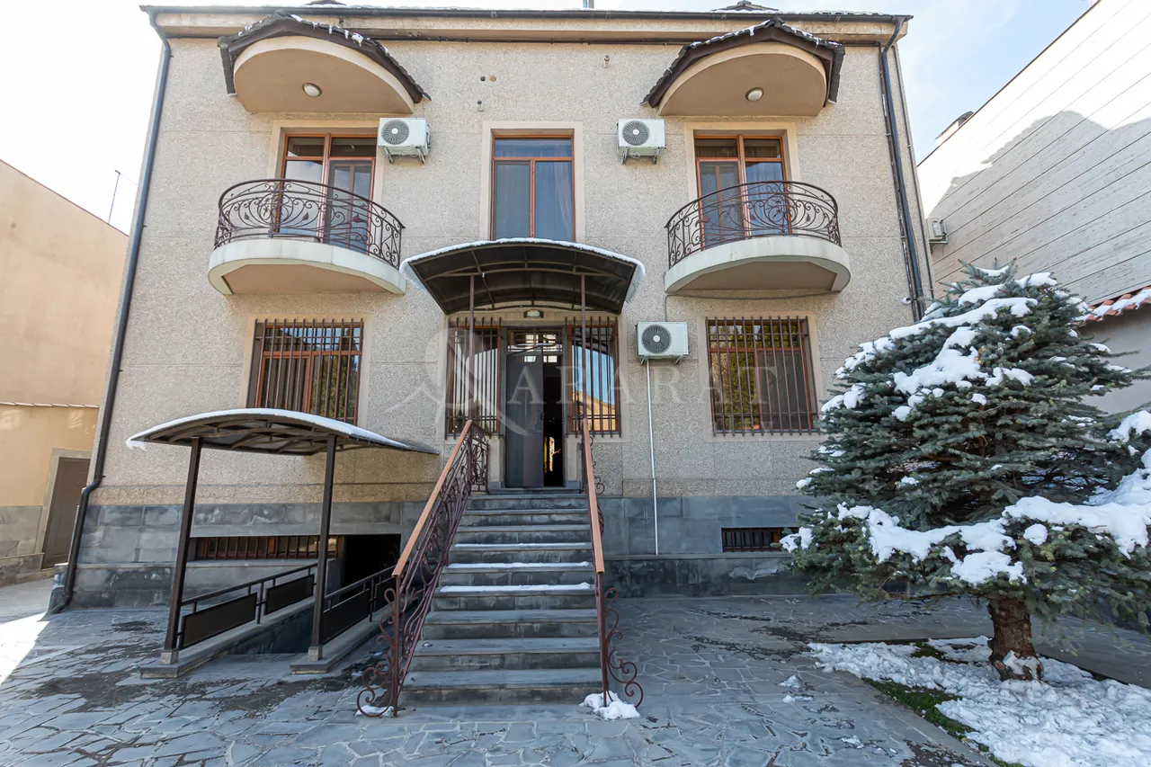 Առանձնատուն  Ծարավ Աղբյուրի փող., Ավան Երևան, 159131