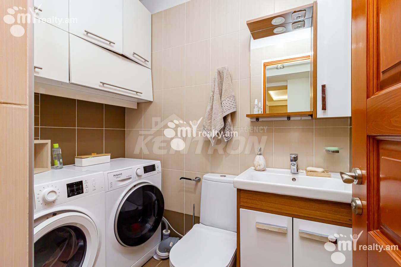 Купить 4 комнатную квартиру Антараин ул, Центр Ереван, 152704