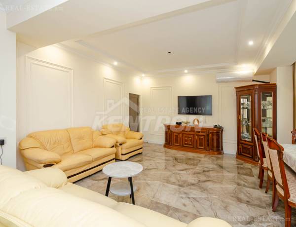 kupit-kvartiru-v-novostroyke/3-komnatnaya/K.+Ulnetsi+St/Kanaqer-Zeytun/Yerevan