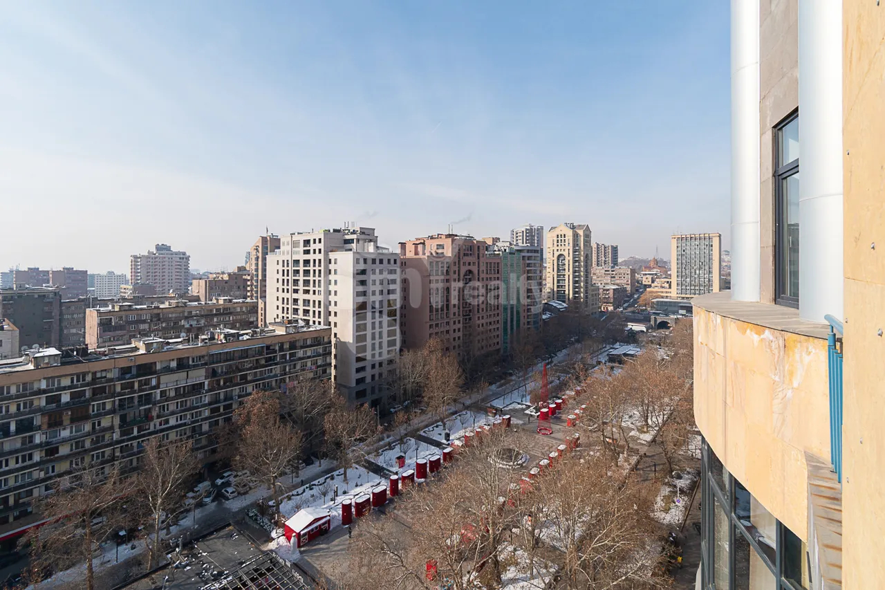 4 սենյականոց բնակարան վարձով Արամի փող, Կենտրոն Երևան, 159129