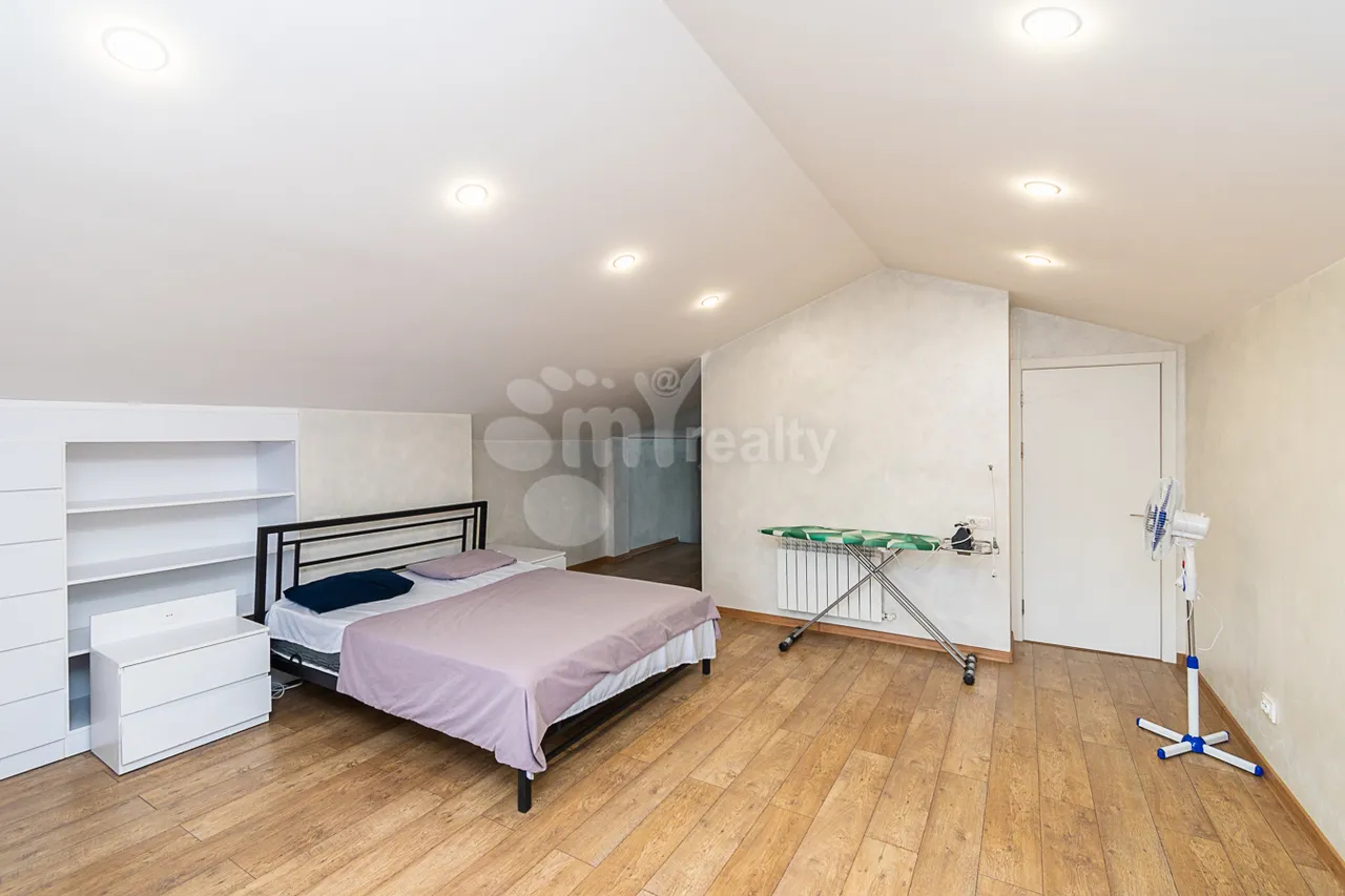 2 bedroom apartment for sale خیابان کیِفیان, عربگیر ایروان, 160937