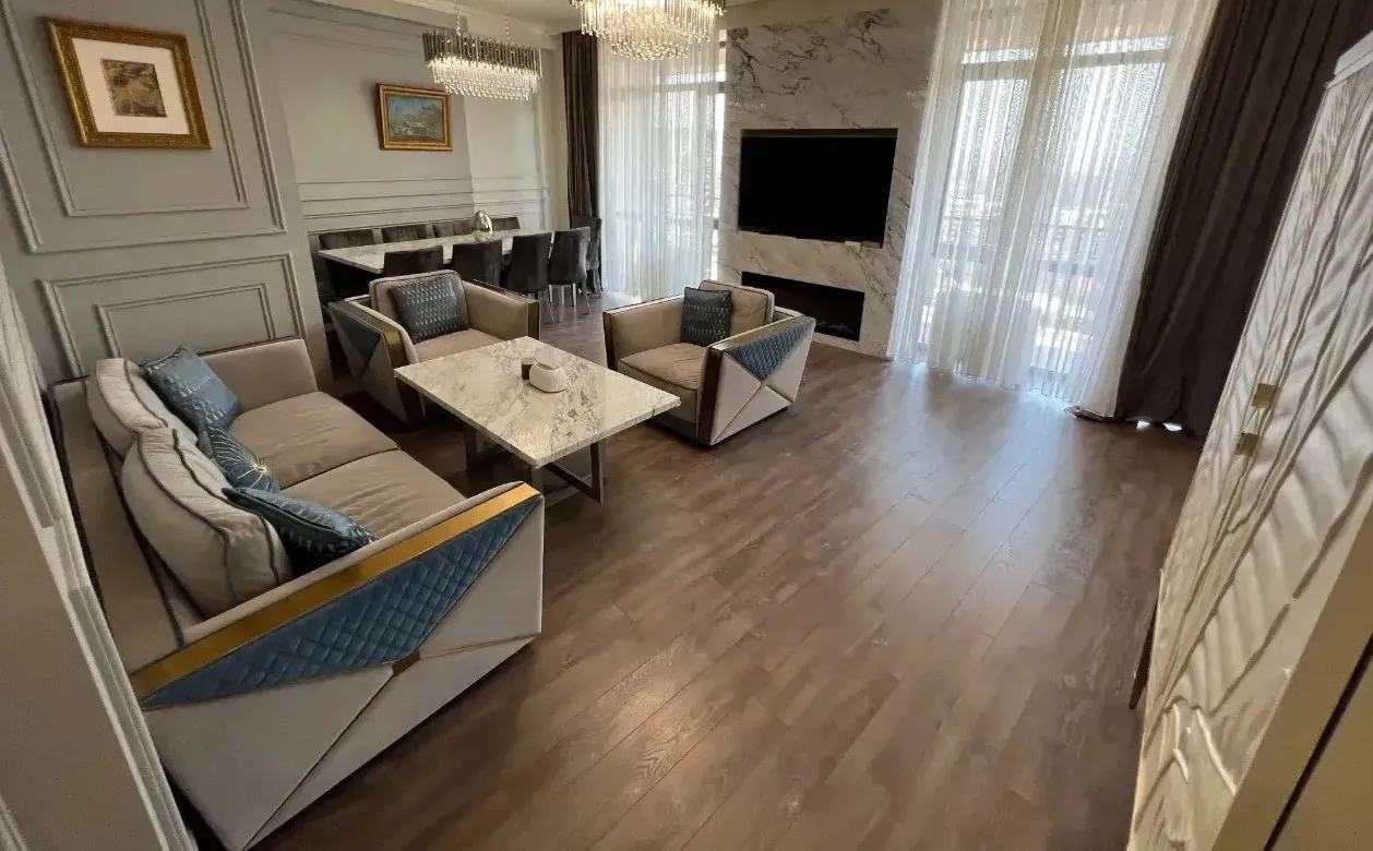 3 bedroom apartment for sale D. Demirchyan St, Center Yerevan, 161099