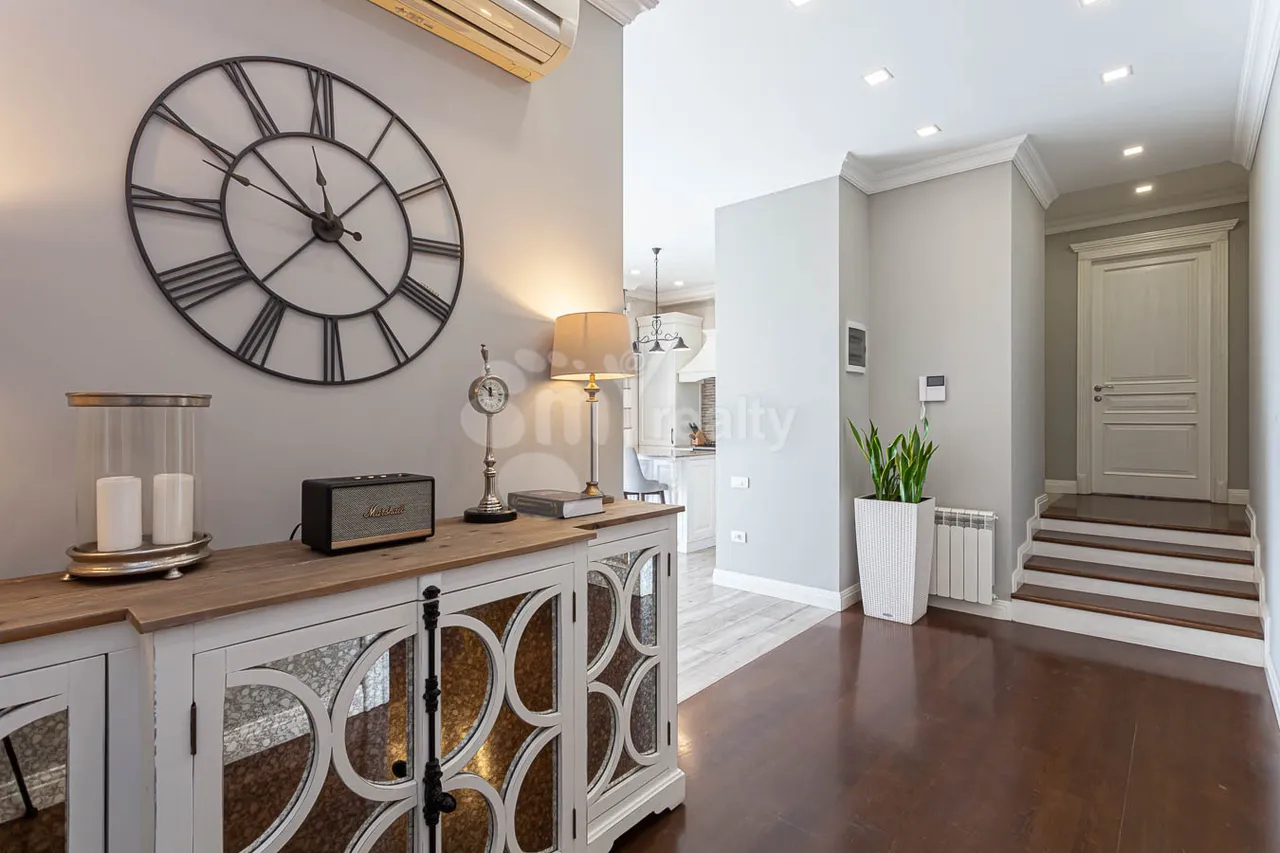 4 սենյականոց բնակարան վարձով Թումանյան 1ին անց, Կենտրոն Երևան, 158987