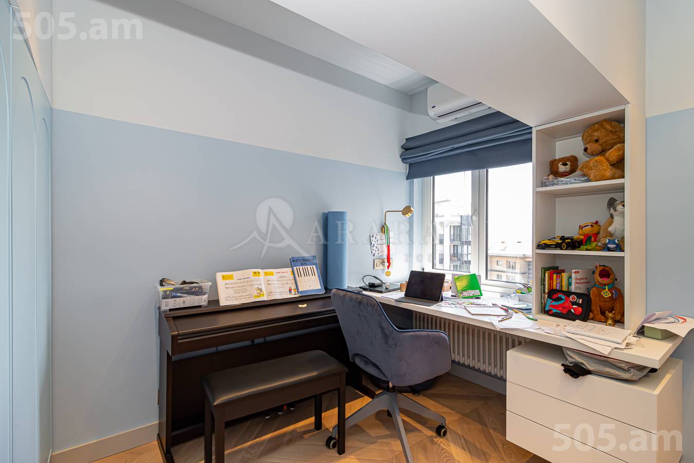 4 bedroom apartment for sale Antarayin St, Center Yerevan, 149367