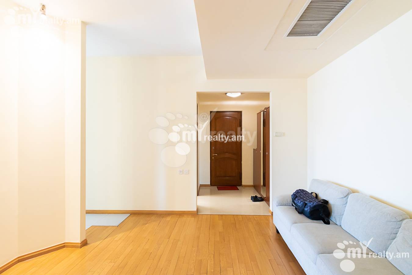 2 bedroom apartment for sale خیابان پارونیان, مرکز شهر ایروان, 140105