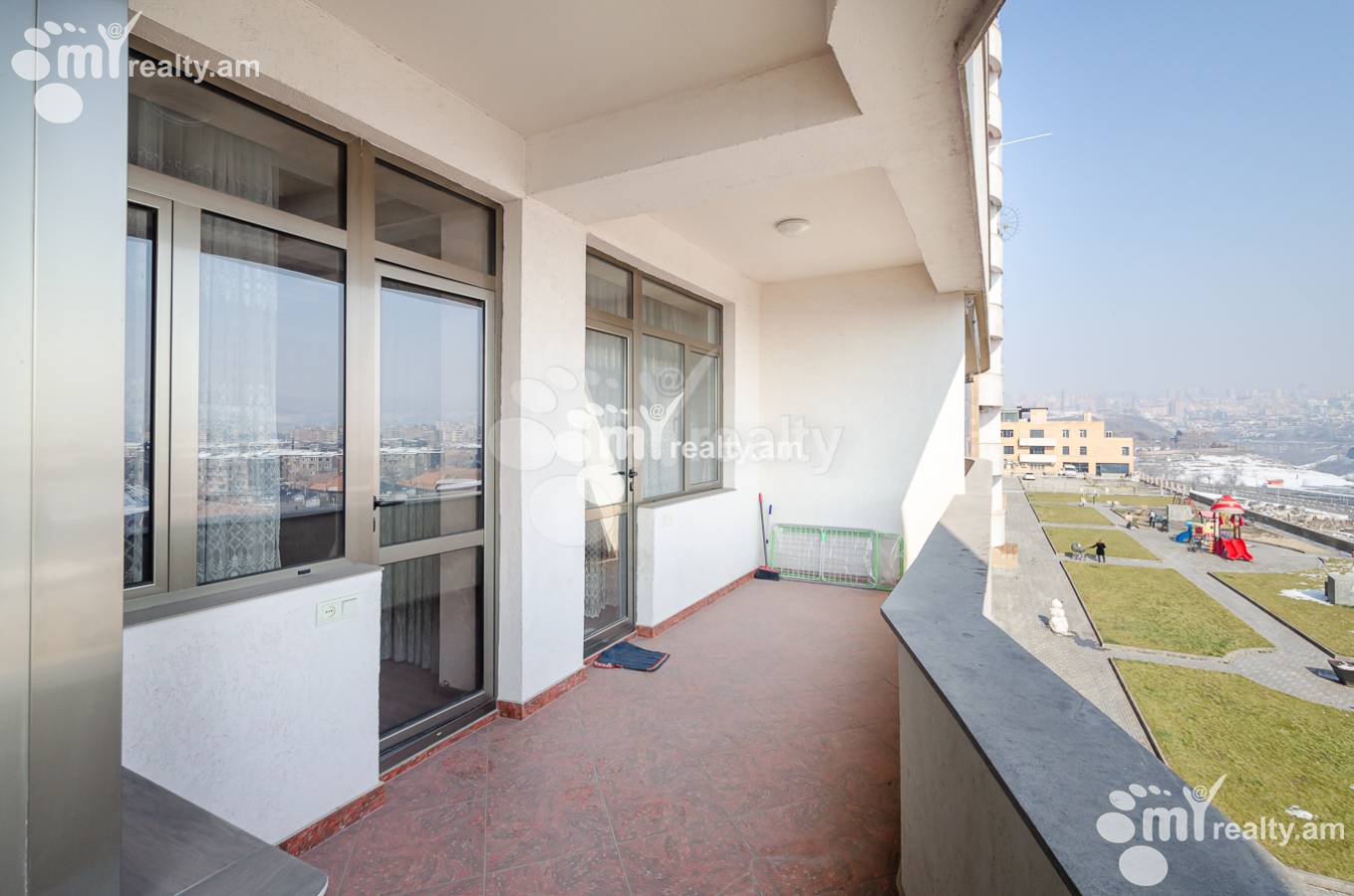 3 bedroom apartment for rent Tsitsernakaberd Highway, Center Yerevan, 151898
