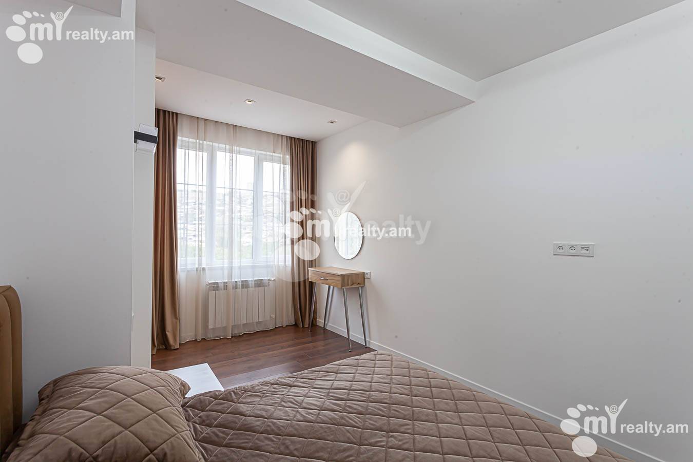 2 bedroom apartment for rent M.Khorenatsi St, Center Yerevan, 153211
