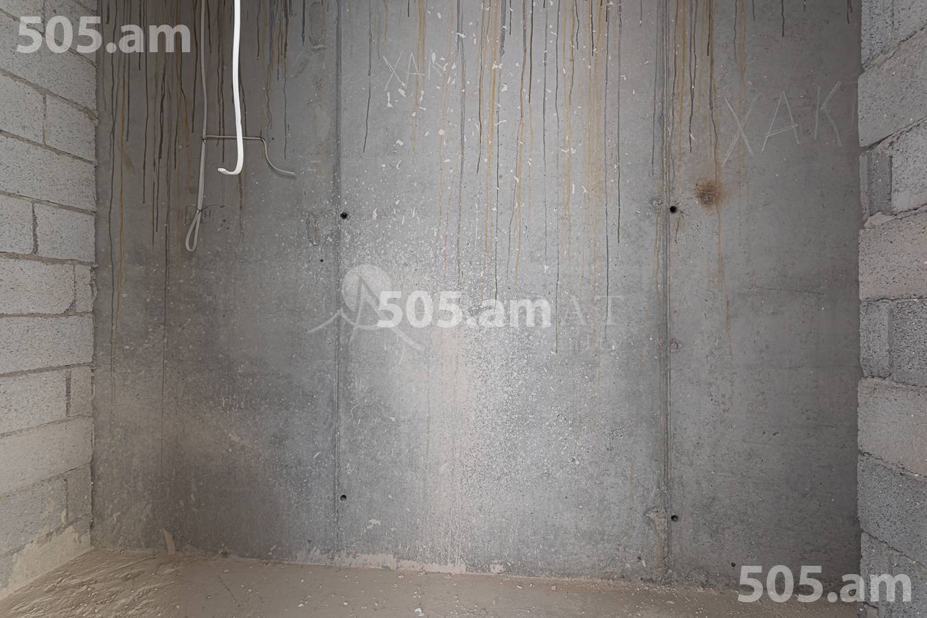 4 սենյականոց բնակարան  Էմինեսկու փող, Քանաքեռ-Զեյթուն Երևան, 157068