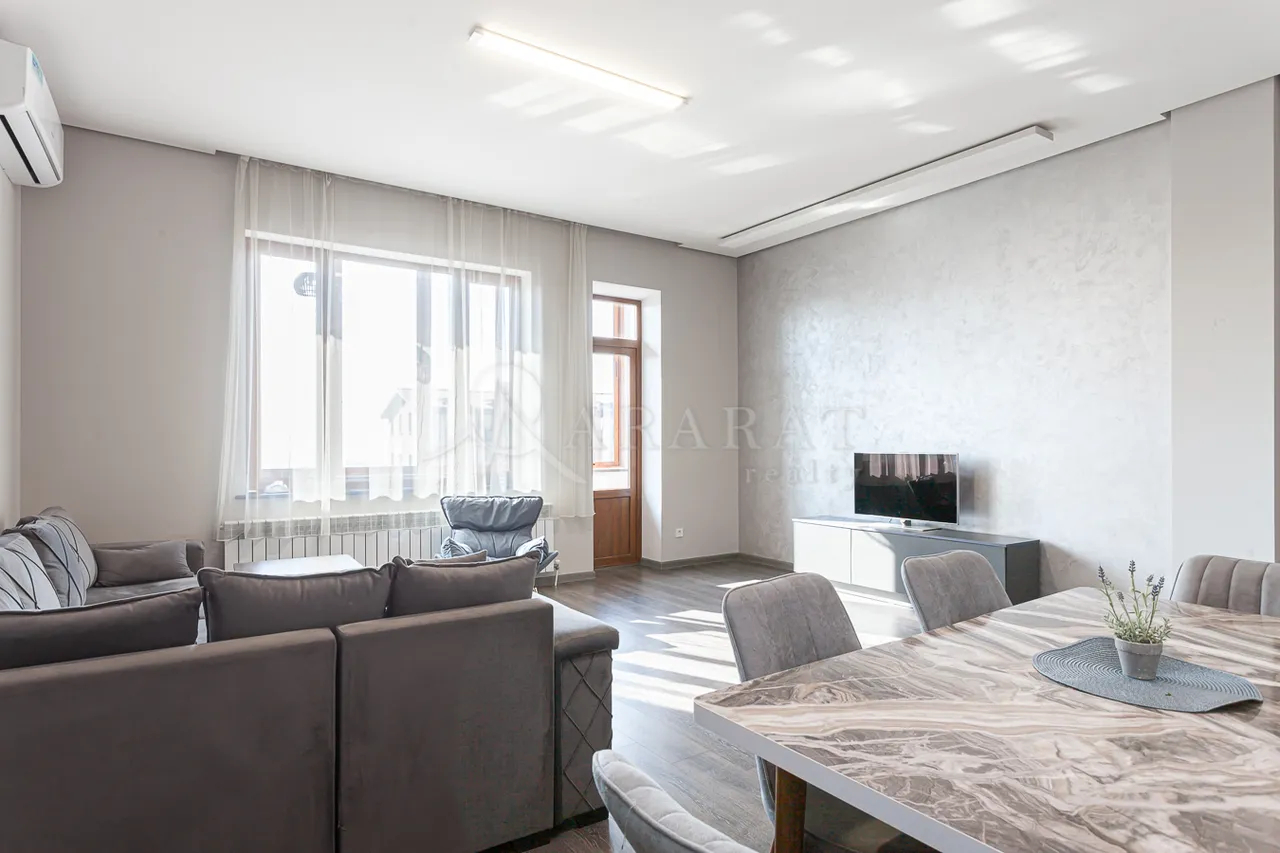 4 bedroom apartment for sale Azatutyan Ave, Arabkir Yerevan, 161890