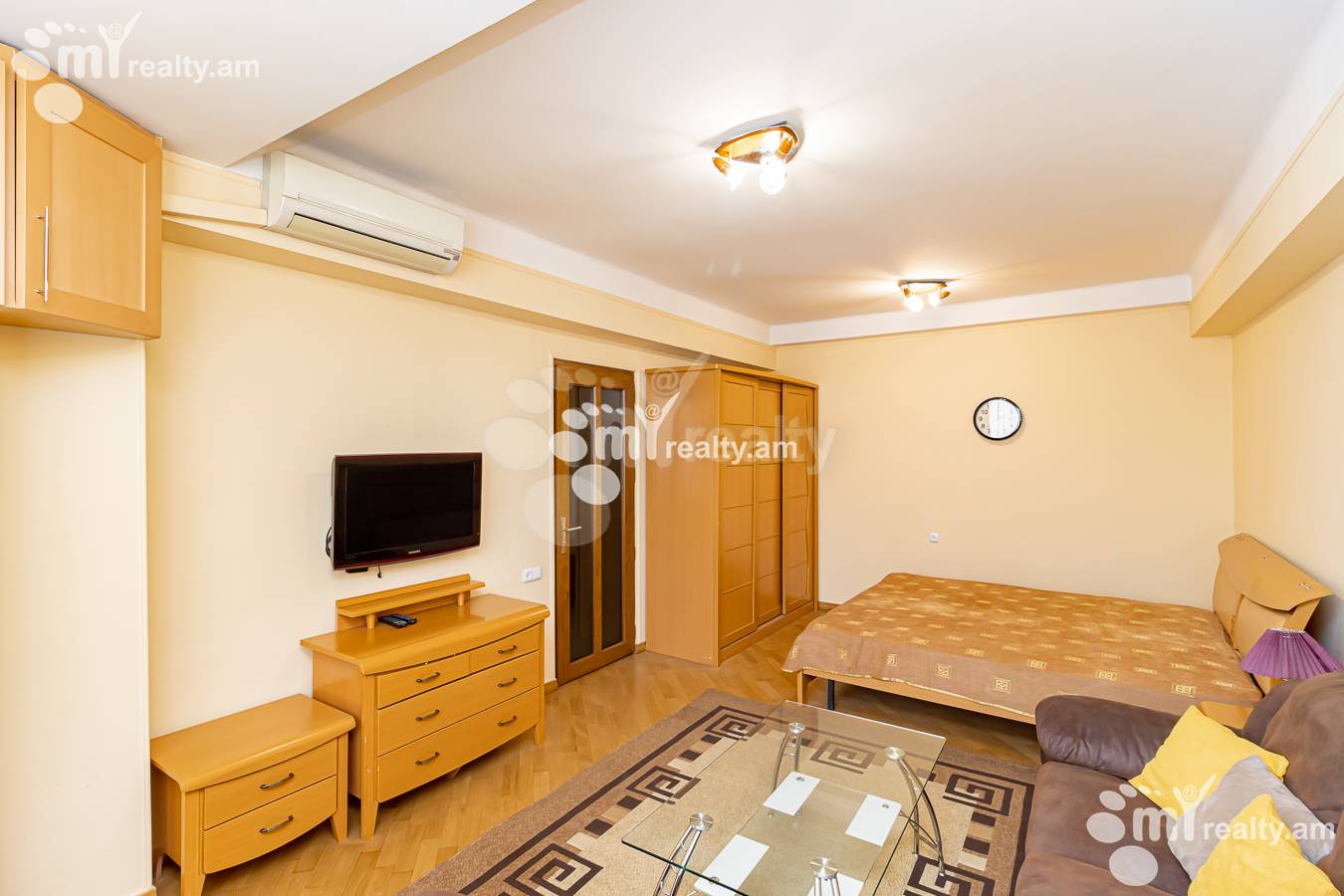 1 bedroom apartment for sale خیابان کوقباتسی, مرکز شهر ایروان, 155074