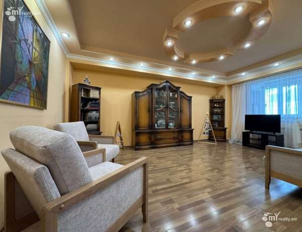 3-senyakanoc-bnakaran-vacharq-Yerevan-Kanaqer-Zeytun