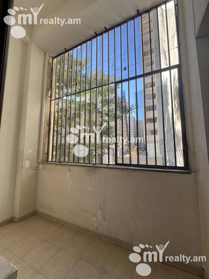 3 bedroom apartment for rent Argishti St, Center Yerevan, 155973