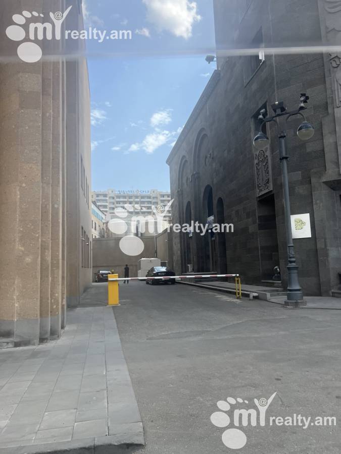 3 bedroom apartment for rent Argishti St, Center Yerevan, 155973