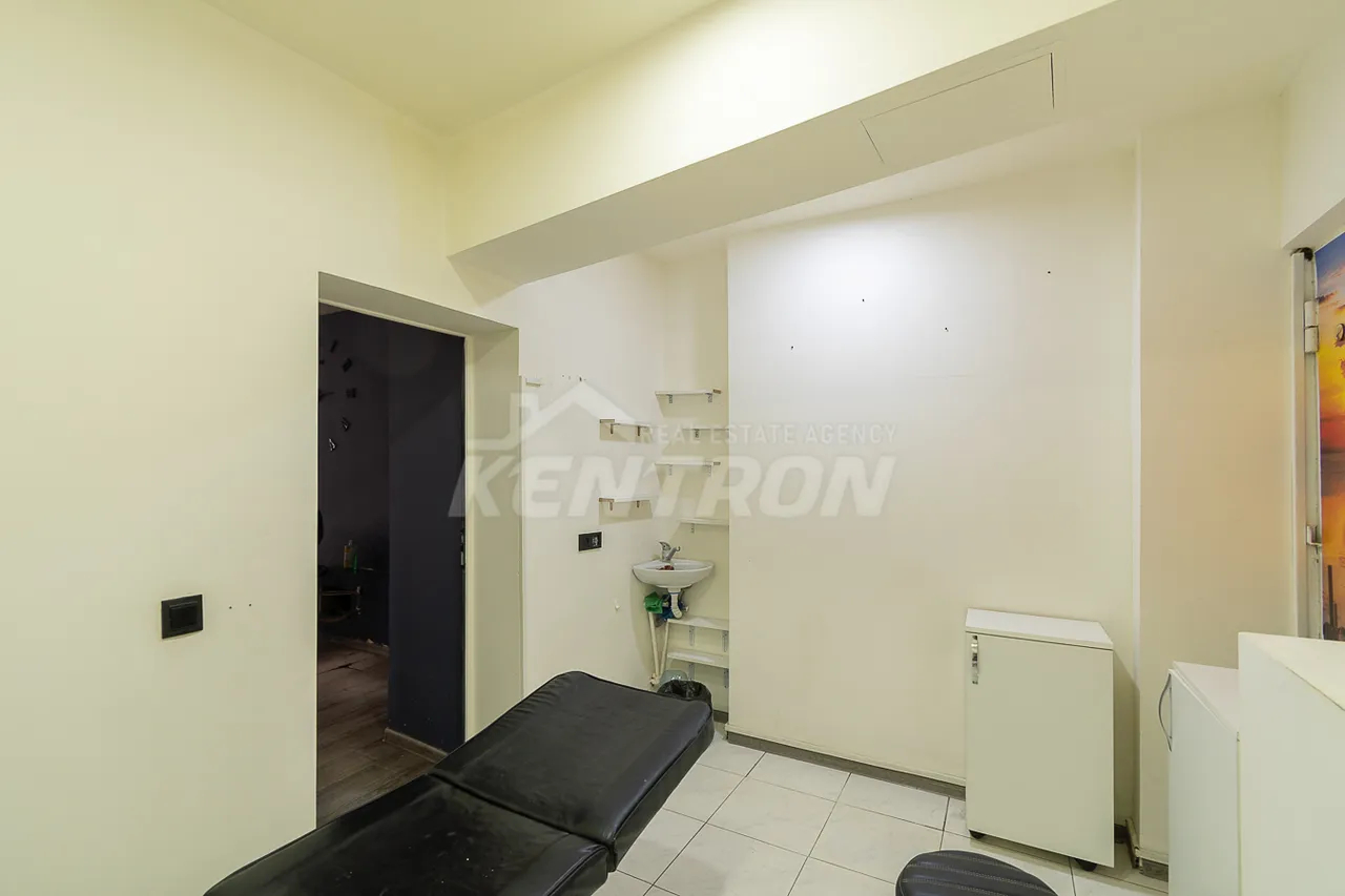 Снять коммерческoе помещение Терян ул, Центр Ереван, 158206