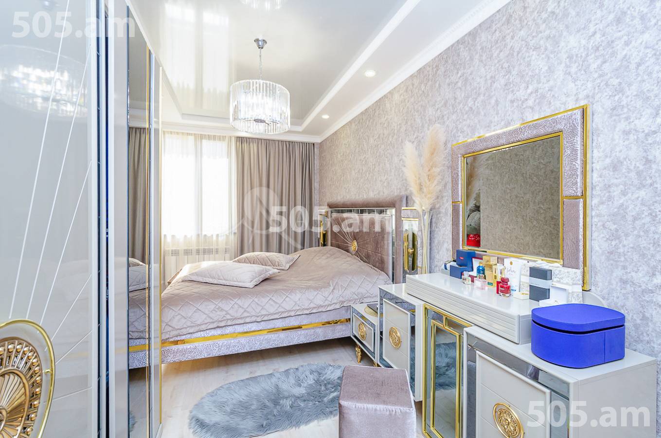 3 bedroom apartment for sale Antarayin St, Center Yerevan, 154788