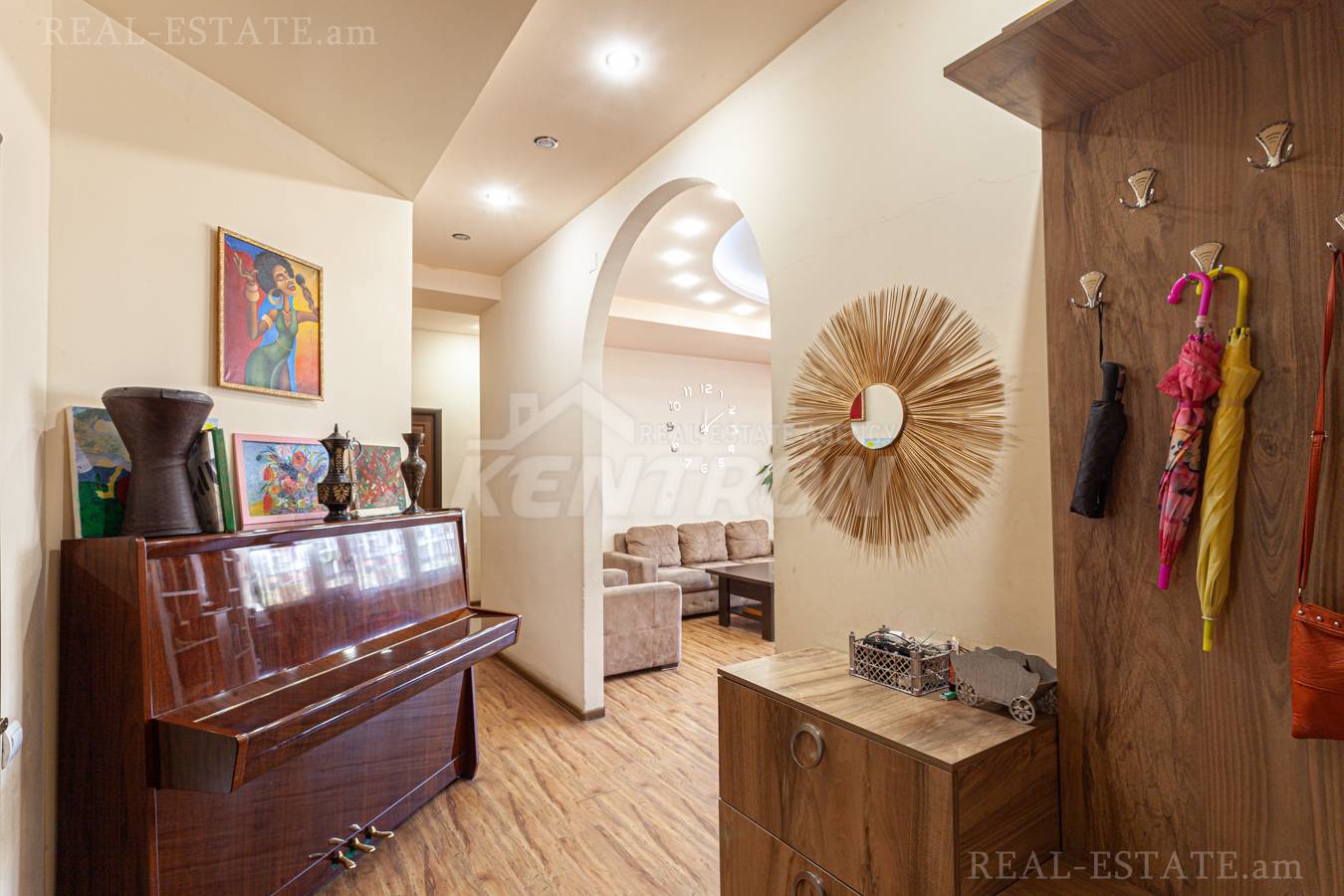 3 bedroom apartment for sale Ler. Kamsar St, Center Yerevan, 139181