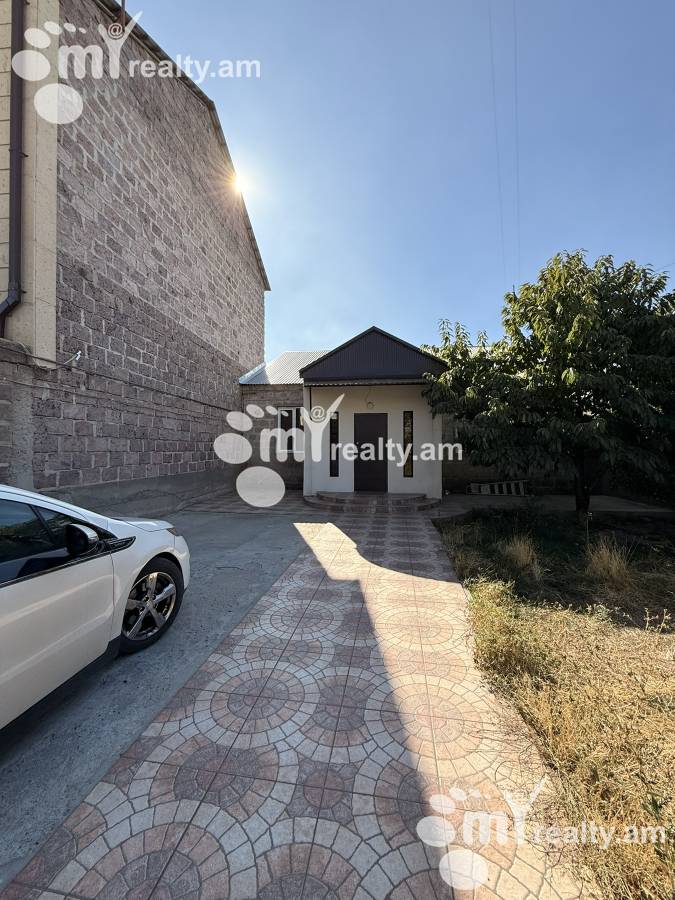 Առանձնատուն  Բագրևանդ թաղամաս, Նոր Նորք Երևան, 156972