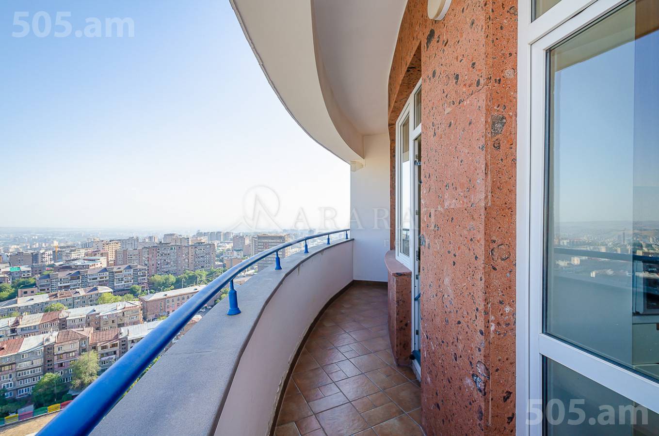 4 սենյականոց բնակարան  Մամիկոնյանց փող, Արաբկիր Երևան, 153216