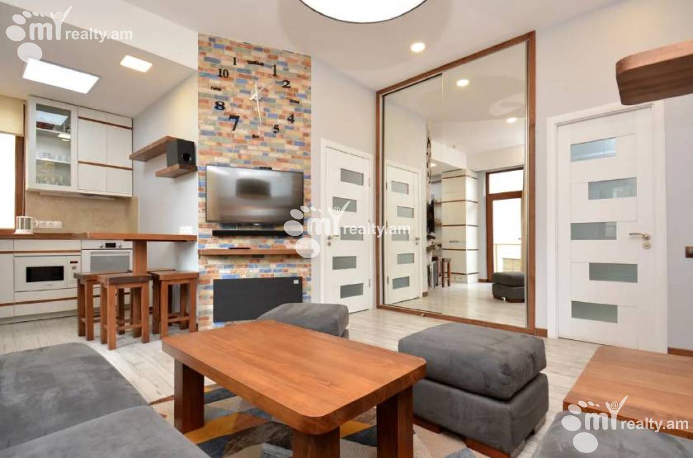 2 սենյականոց բնակարան վարձով Աղայան փող, Կենտրոն Երևան, 150503