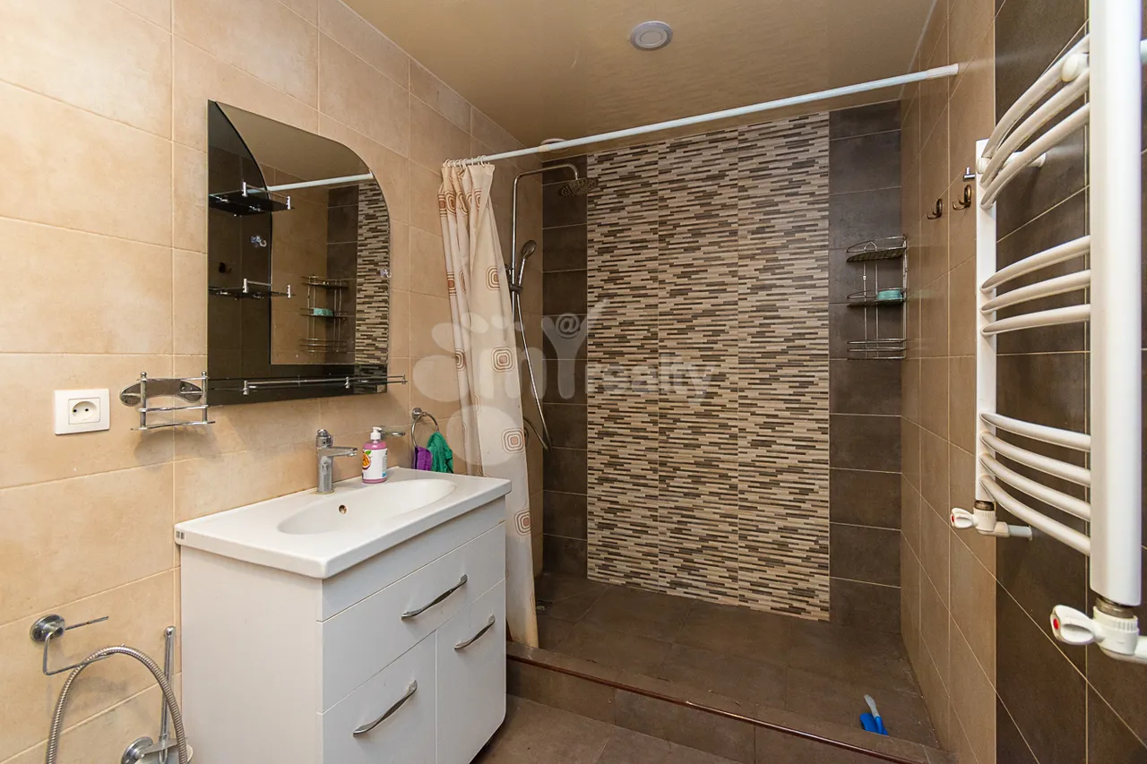 Снять 2 комнатную квартиру Микоян ул, Давташен Ереван, 159661