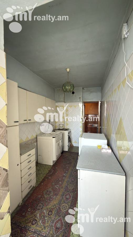 4 bedroom apartment for sale Lepsius St, Kanaqer-Zeytun Yerevan, 158767