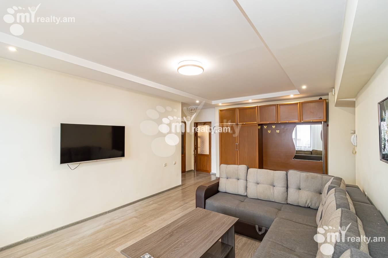 2 bedroom apartment for sale خیابان ماشتوتس, مرکز شهر ایروان, 147498