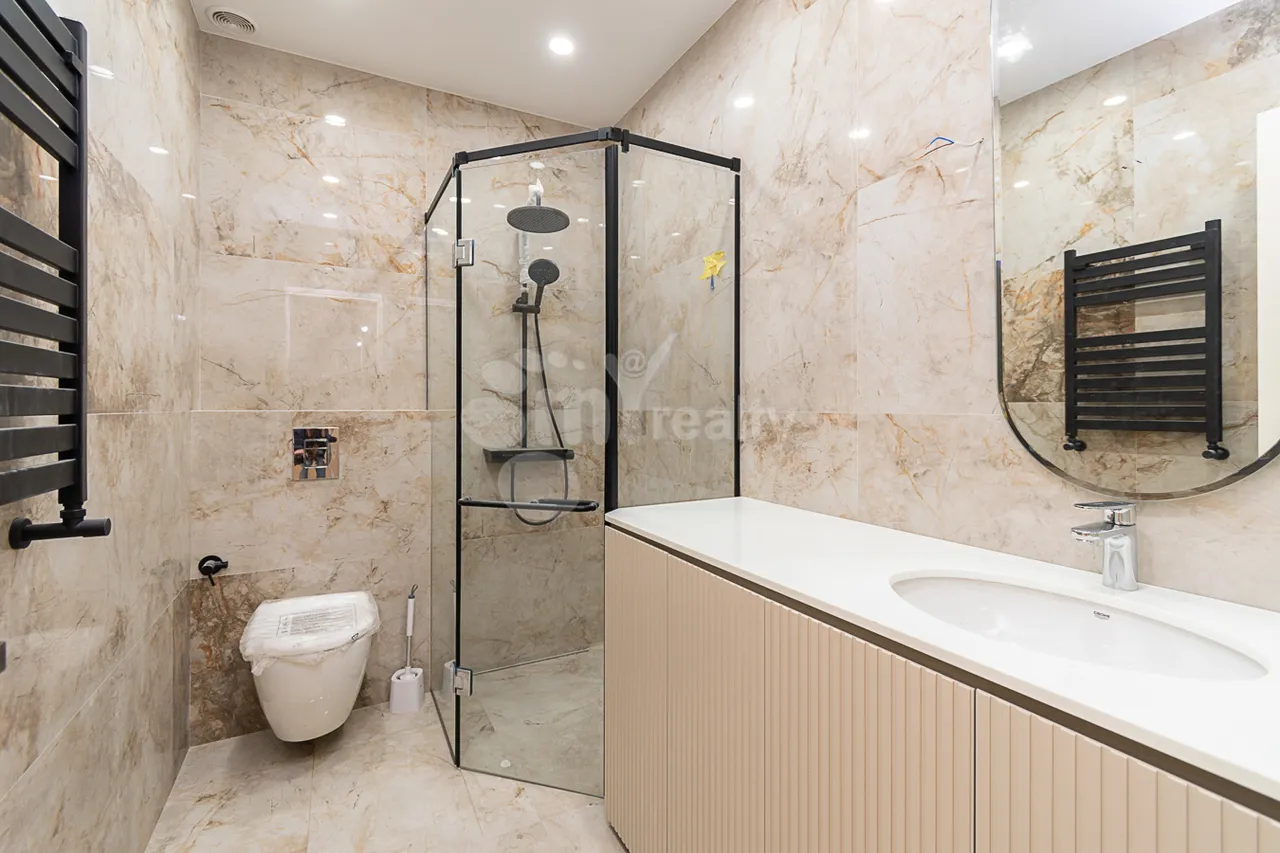 2 bedroom apartment for rent خیابان آرشاکونیاک, مرکز شهر ایروان, 160302