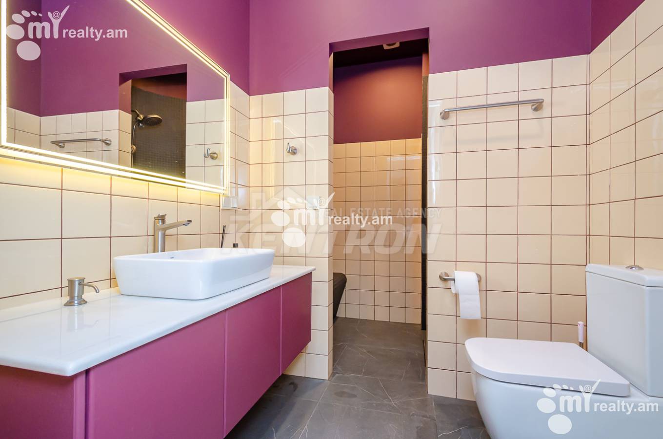 Купить 3 комнатную квартиру Ахбюр Сероб ул, Арабкир Ереван, 152788