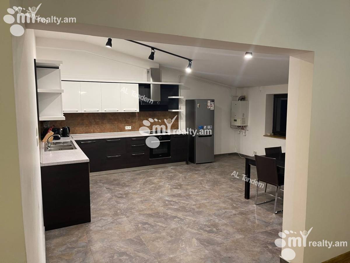 4 bedroom apartment for sale Teryan St, Center Yerevan, 157155