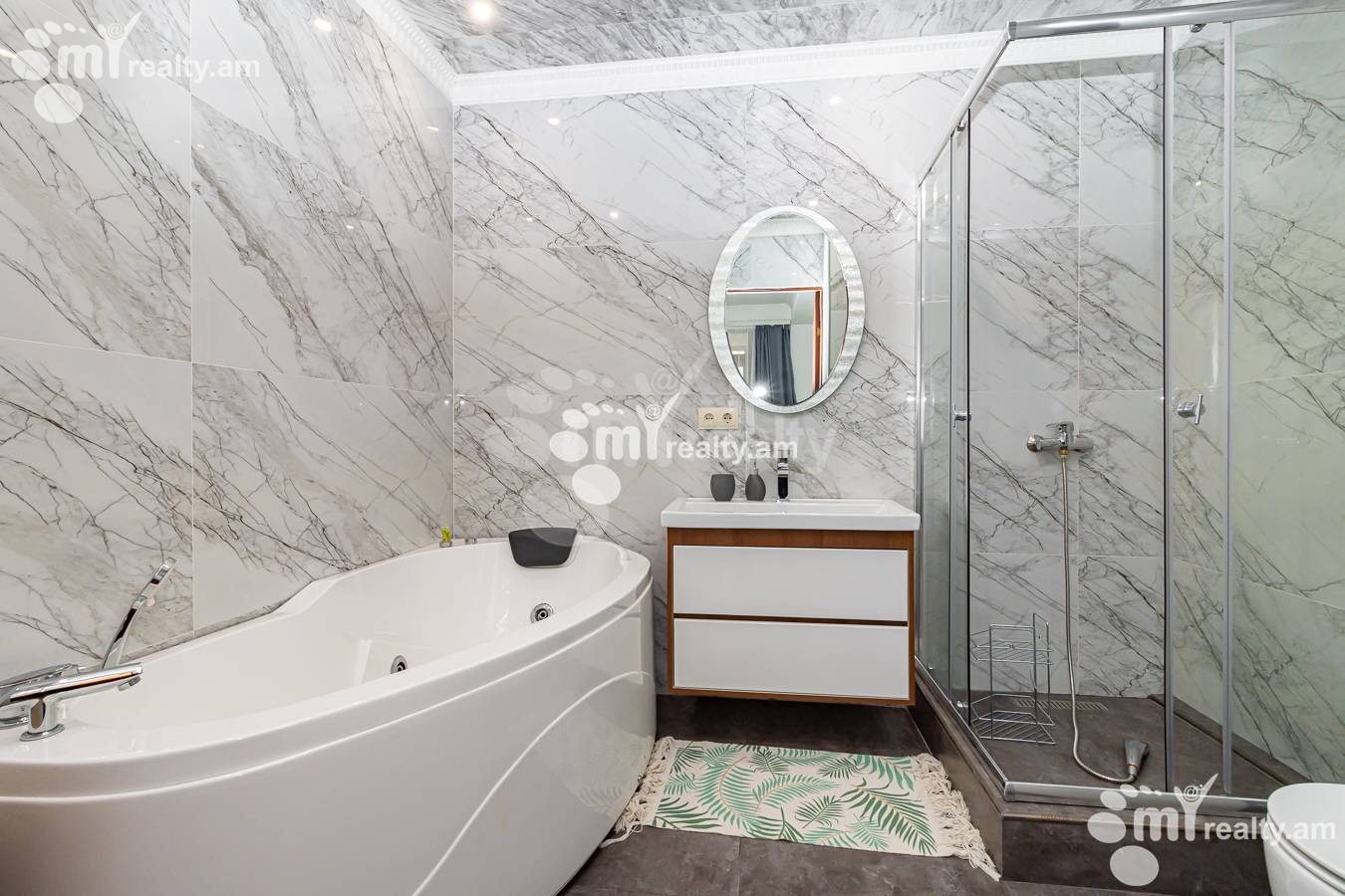 3 bedroom apartment for sale Antarayin St, Center Yerevan, 160785
