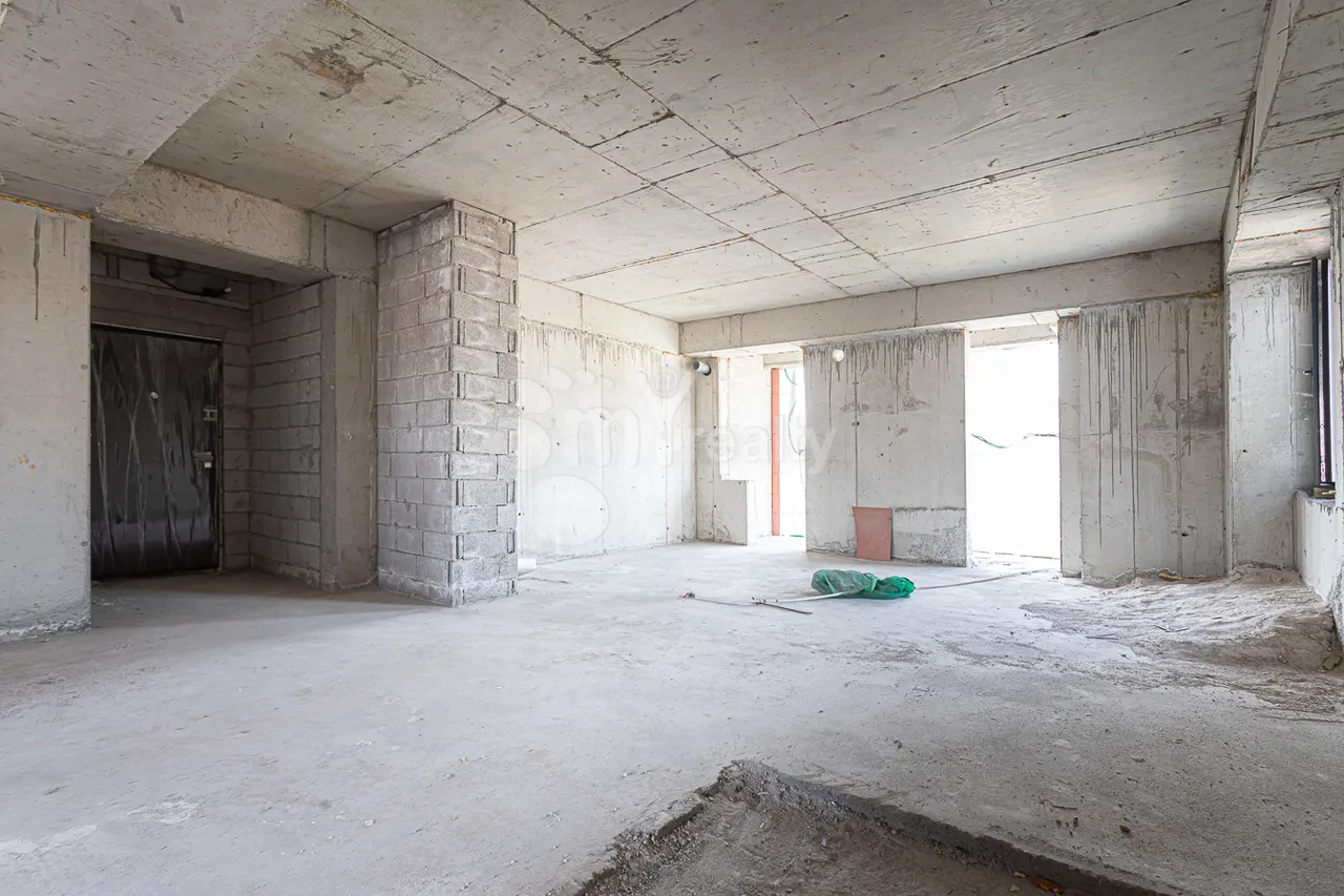 3 bedroom apartment for sale Emineski St, Kanaqer-Zeytun Yerevan, 157637