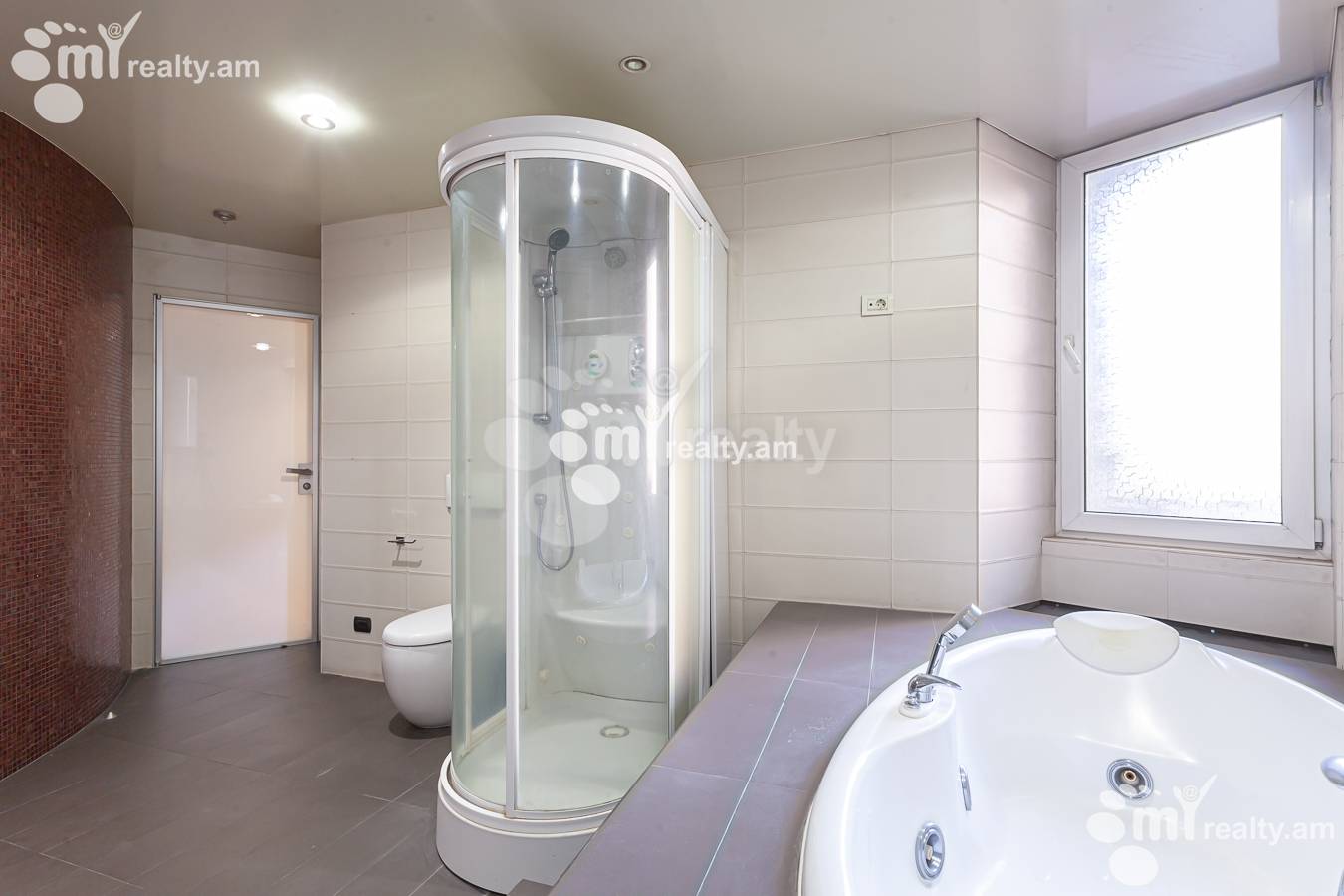 5 սենյականոց բնակարան  Հյուսիսային պող, Կենտրոն Երևան, 154616