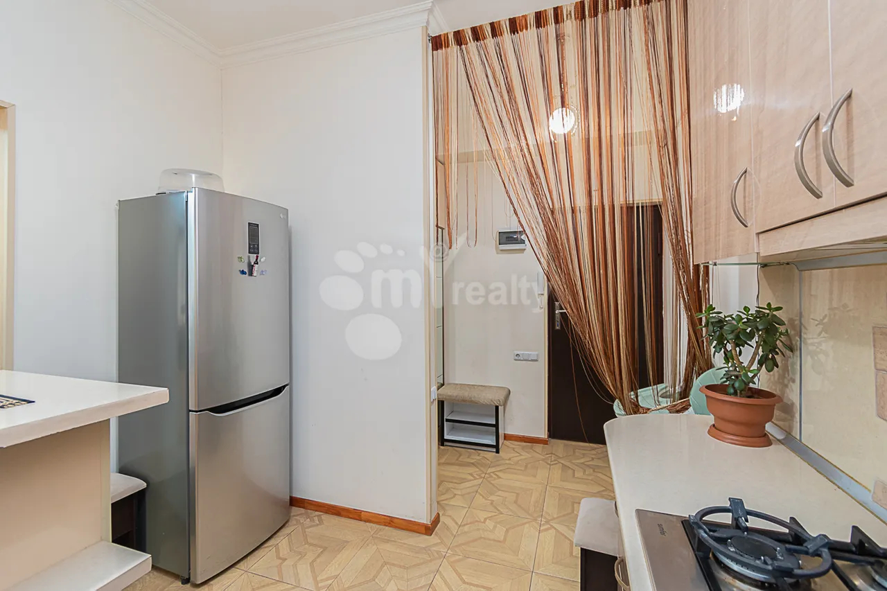 3 bedroom apartment for sale Mikoyan St, Dawtaschen Yerevan, 161446