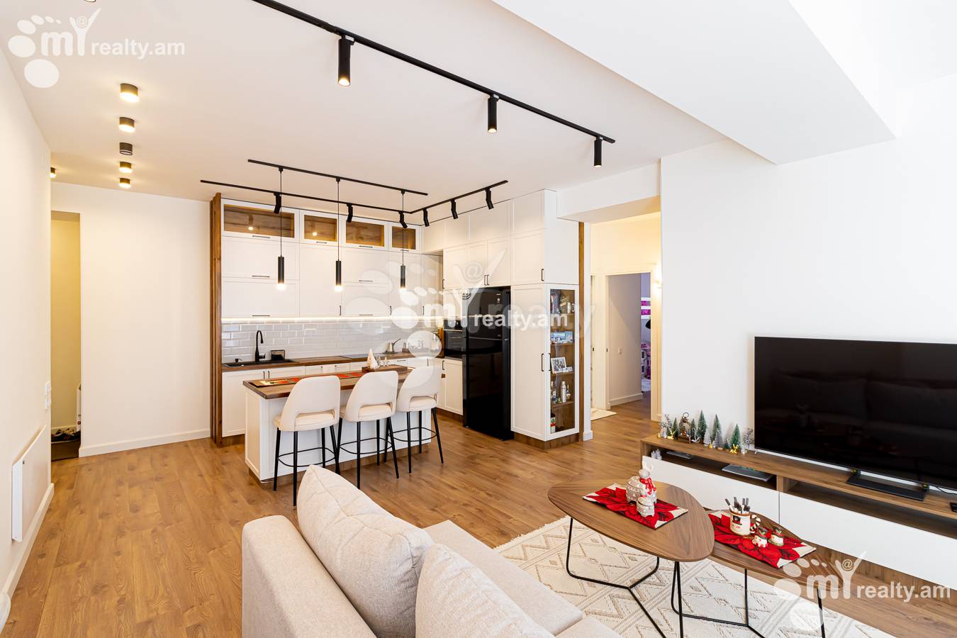 4 bedroom apartment for sale خیابان زاراف آقبیور, آوان ایروان, 154025